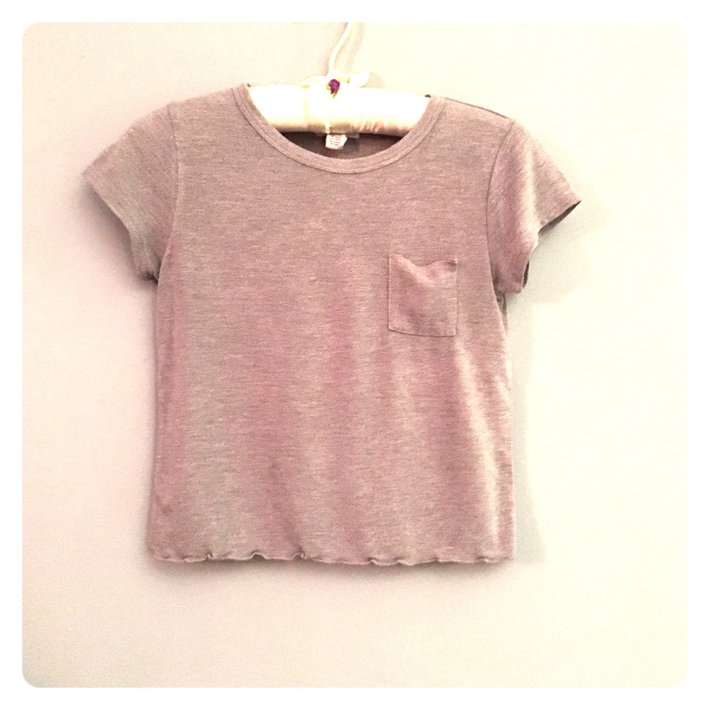 Light gray T-shirt. Good shape